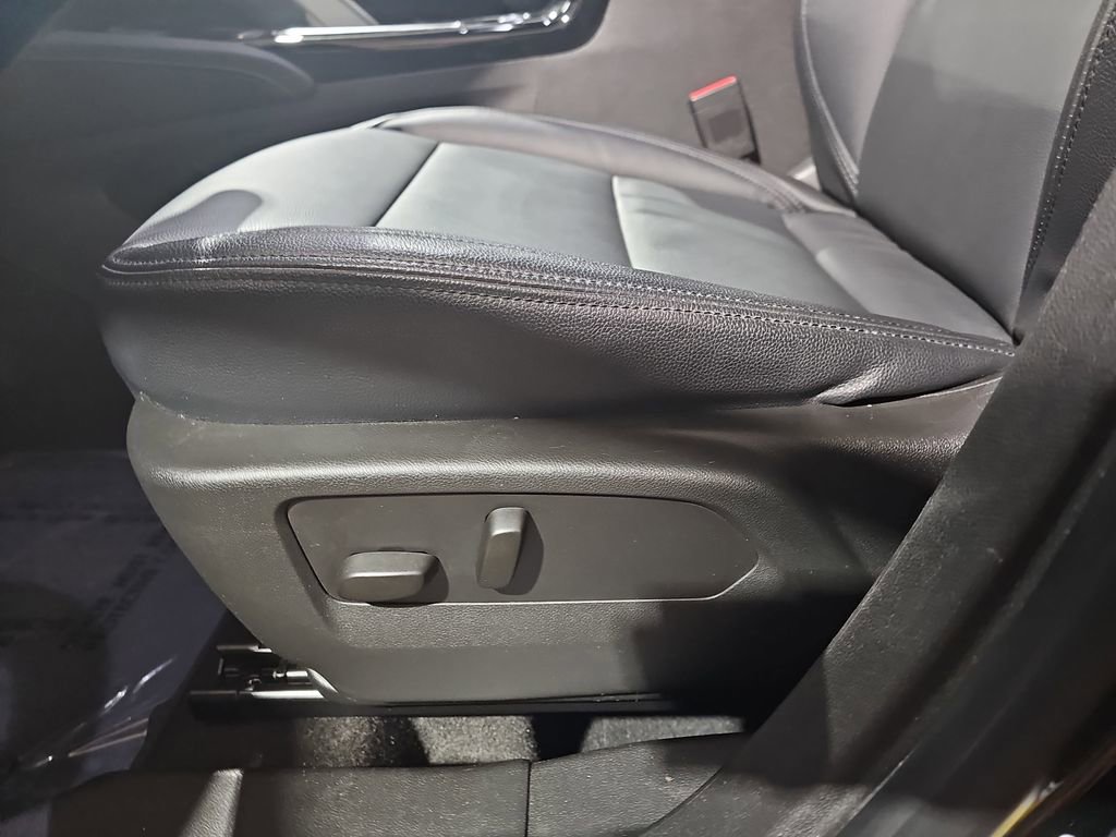 Certified 2023 Buick Envision Preferred w/ Sport Touring Package AWD/4WD image 34