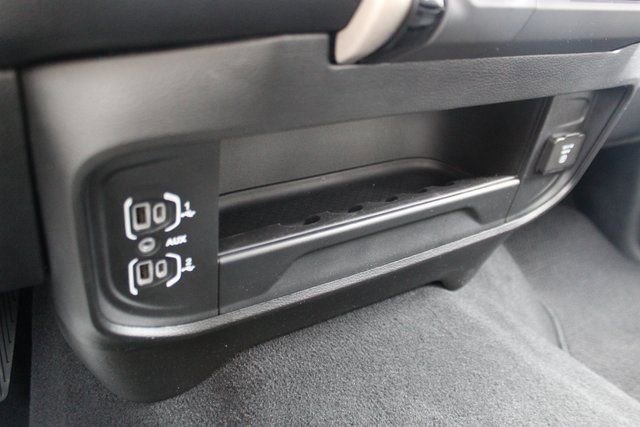 Used 2024 RAM 2500 Laramie image 27