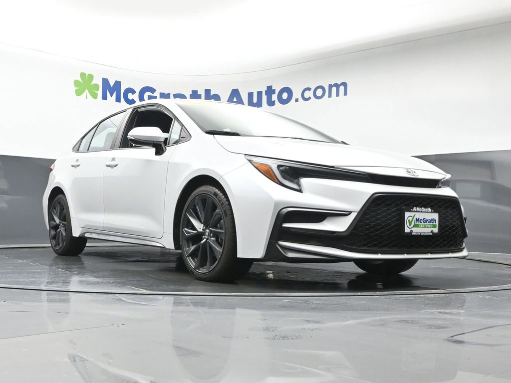 Used 2024 Toyota Corolla SE image 24