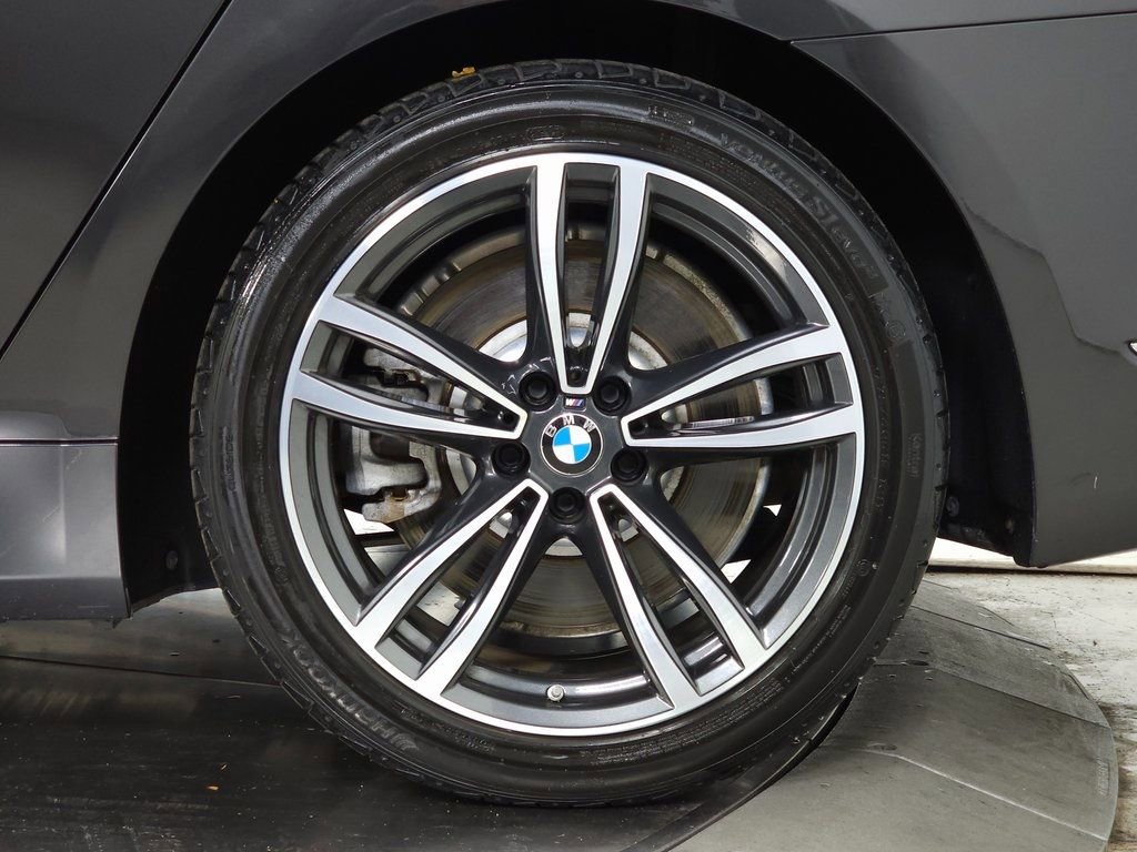 Used 2020 BMW 750i xDrive image 6