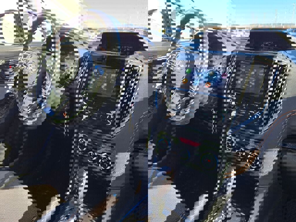 Certified 2023 Subaru Crosstrek 2.0i Premium image 6