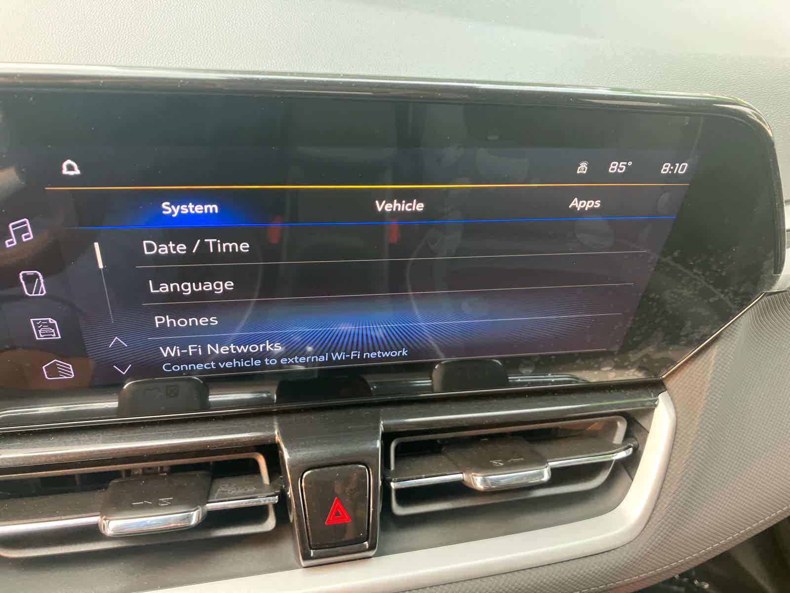 Used 2026 Chevrolet TrailBlazer LT w/ Convenience Package FWD image 16
