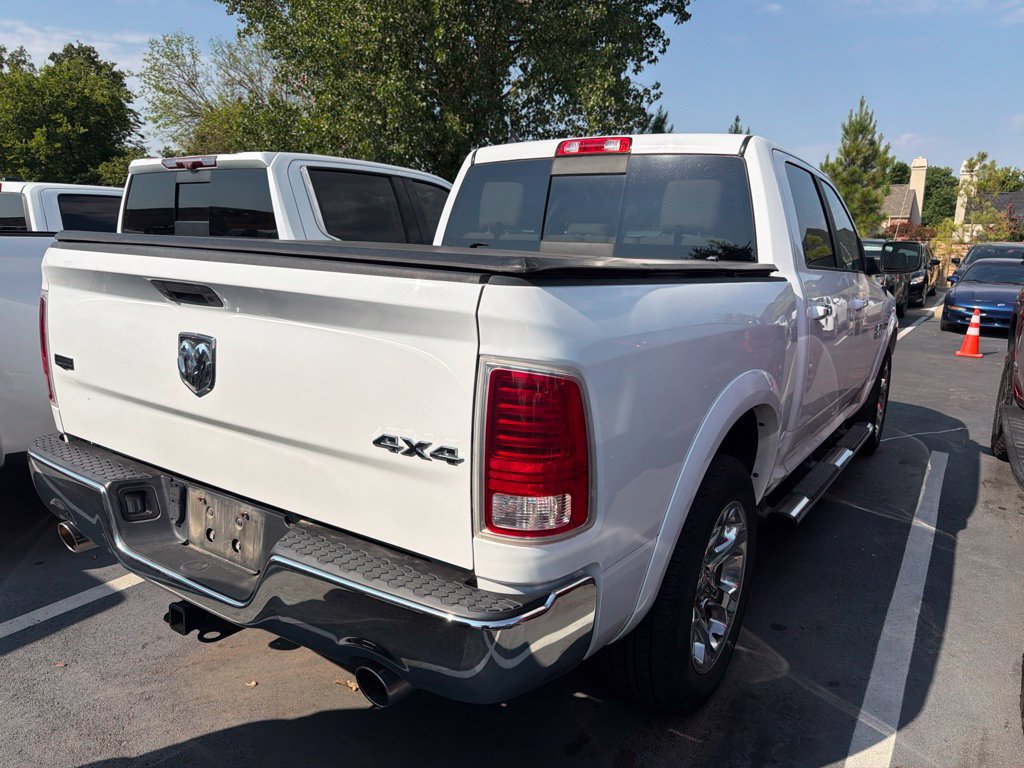 Used 2017 RAM 1500 Laramie w/ Convenience Group AWD/4WD image 3