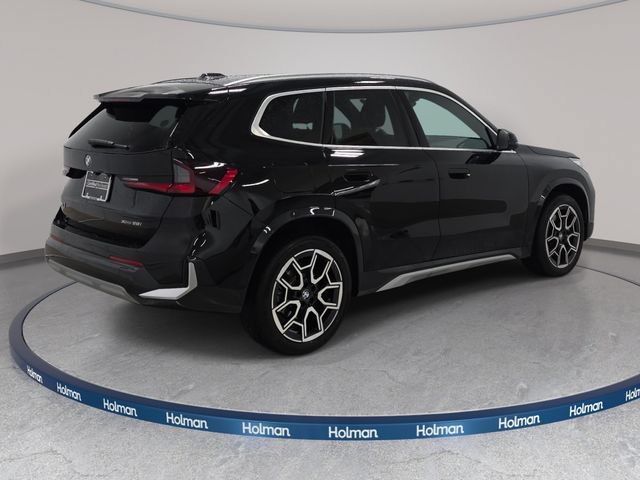 Certified 2026 BMW X1 xDrive28i w/ Technology Package AWD/4WD image 5