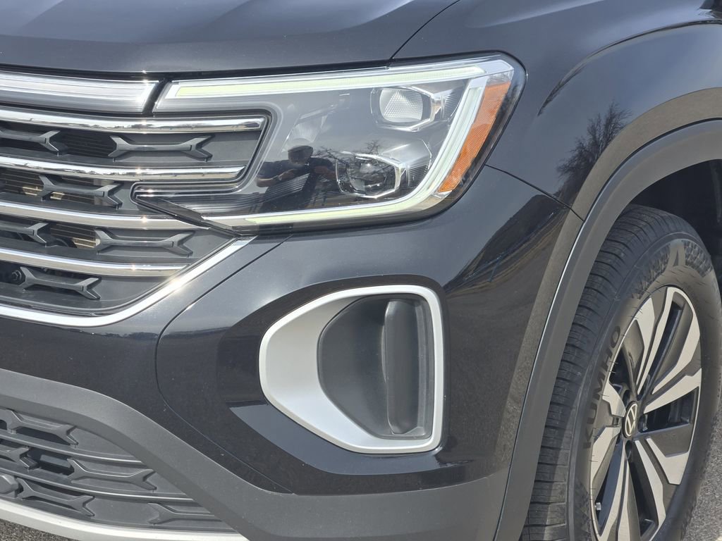 Used 2024 Volkswagen Atlas SE image 10