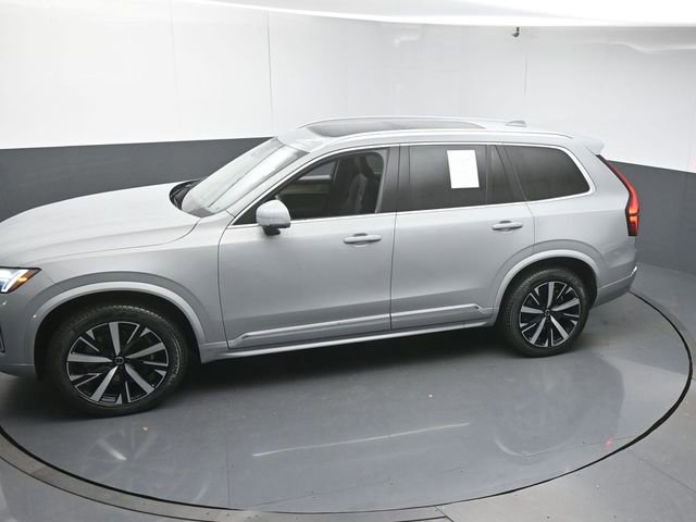 Used 2025 Volvo XC90 B6 Core w/ Protection Package image 44