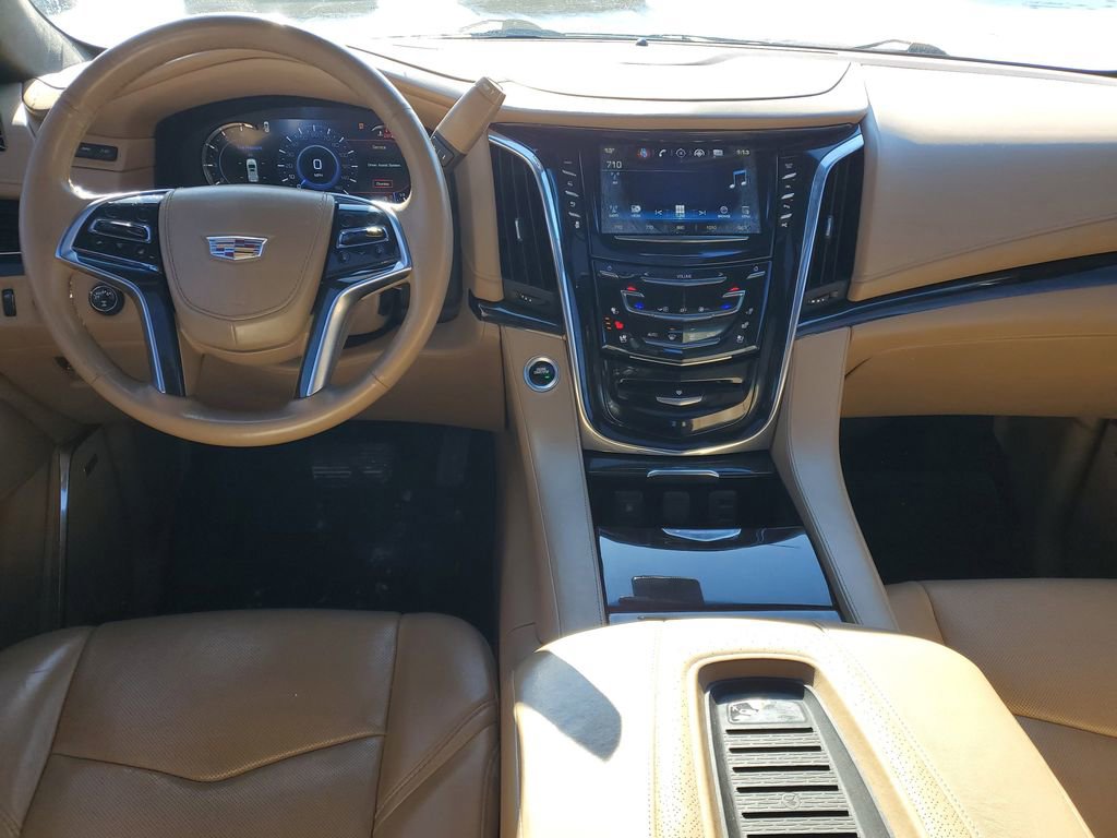 Used 2018 Cadillac Escalade ESV Platinum image 25