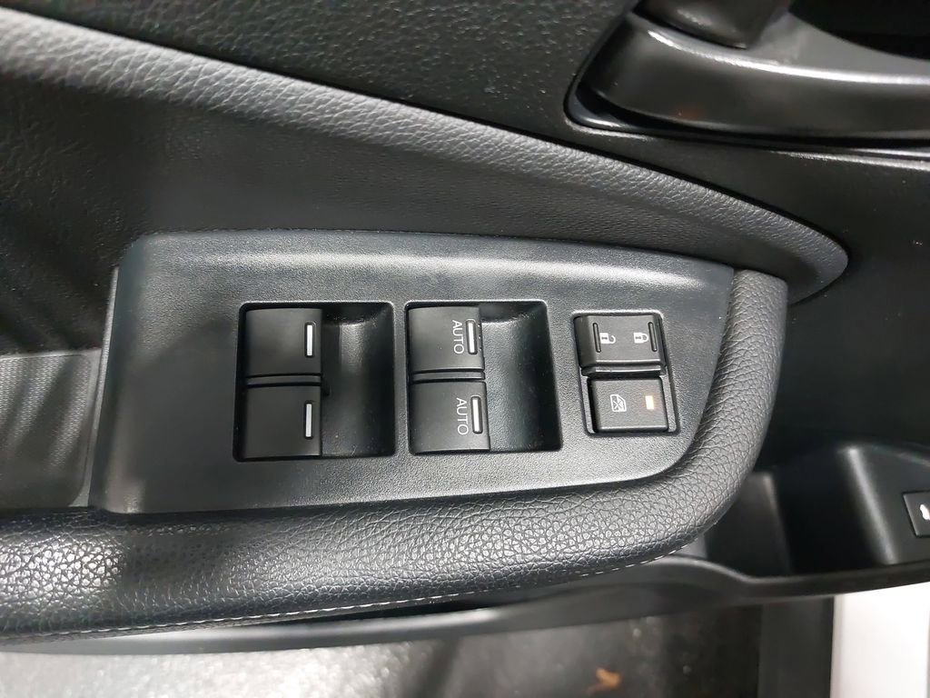 Used 2023 Honda Passport EX-L image 28