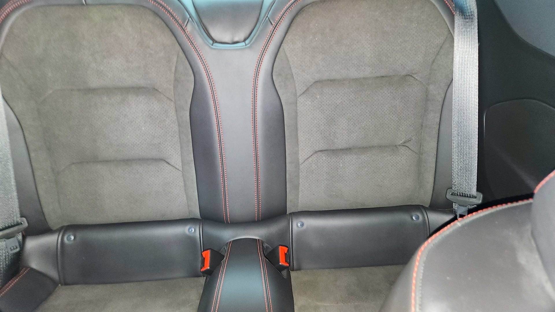 Used 2022 Chevrolet Camaro ZL1 RWD image 19