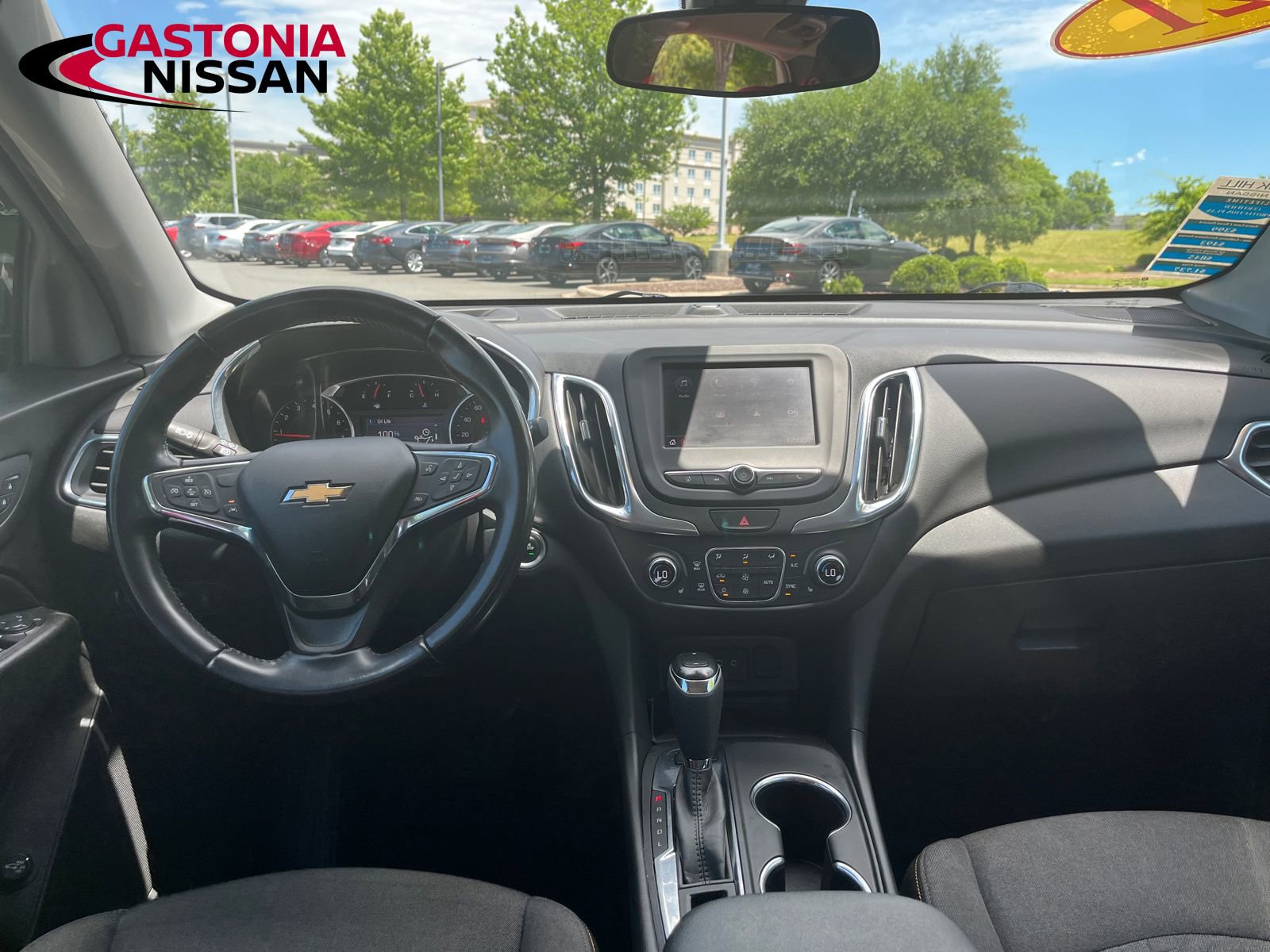 Used 2021 Chevrolet Equinox LT image 37