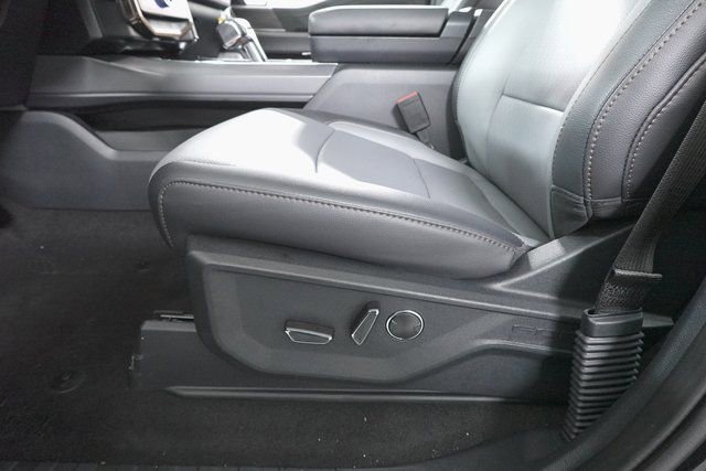 New 2025 Ford F150 Lightning Lariat image 12