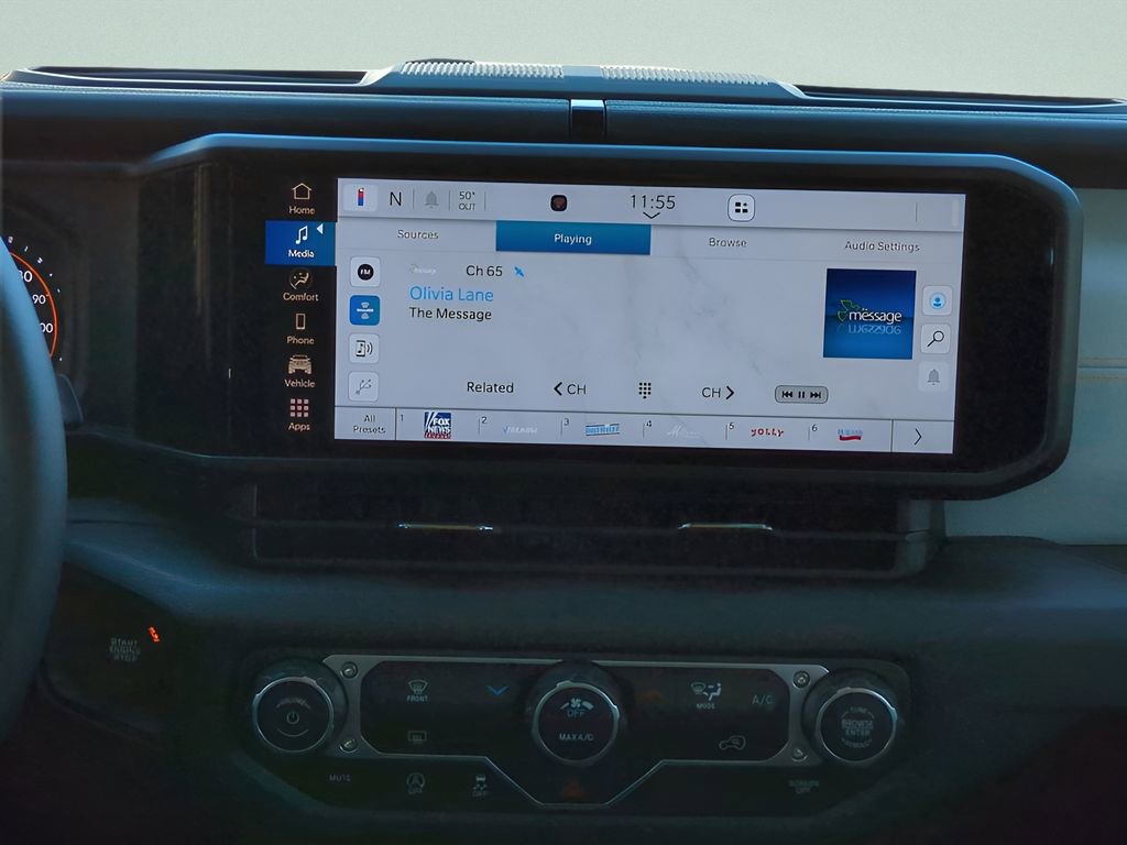 Used 2025 Jeep Wrangler Willys image 18