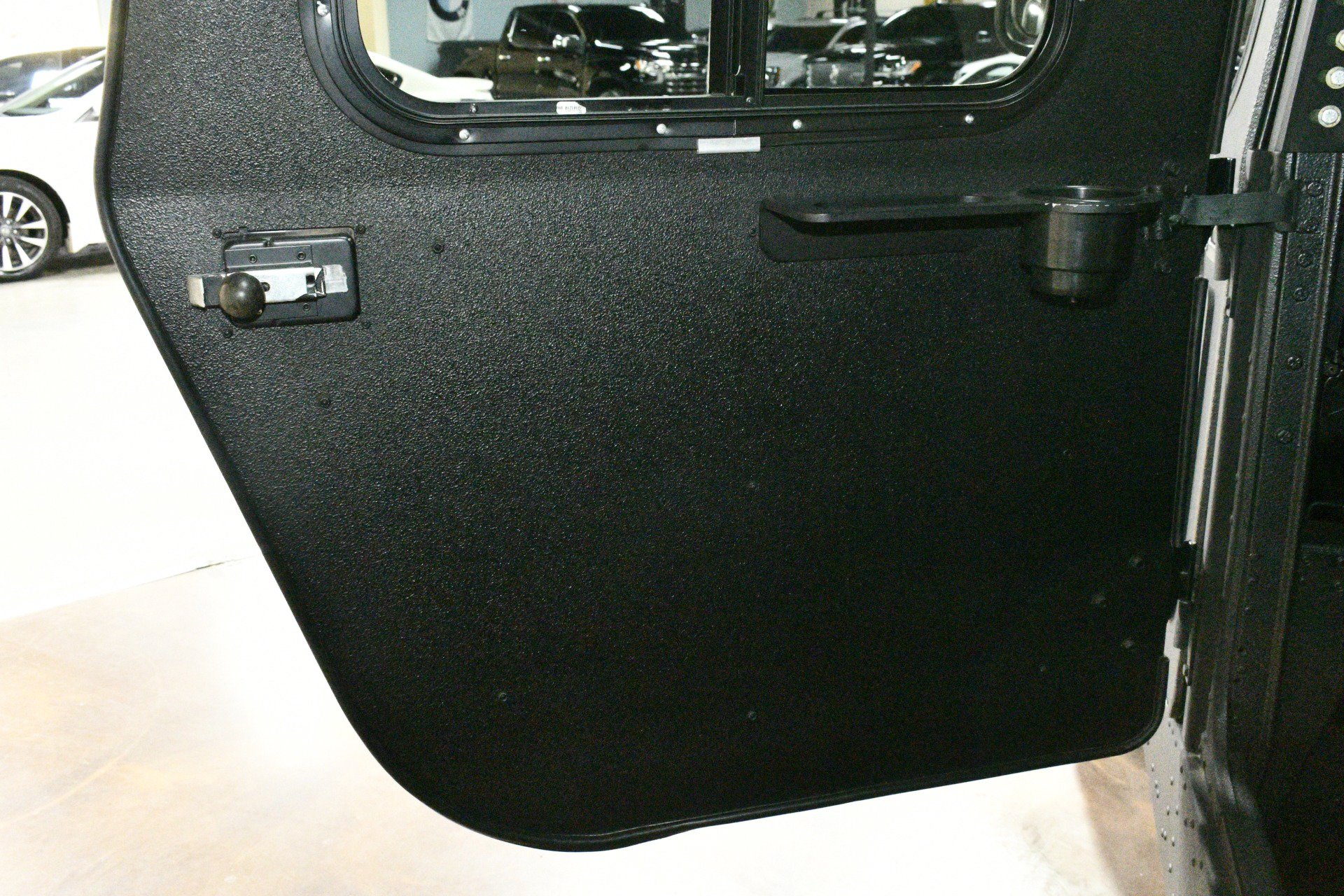 Used 1990 HUMMER H1 image 41