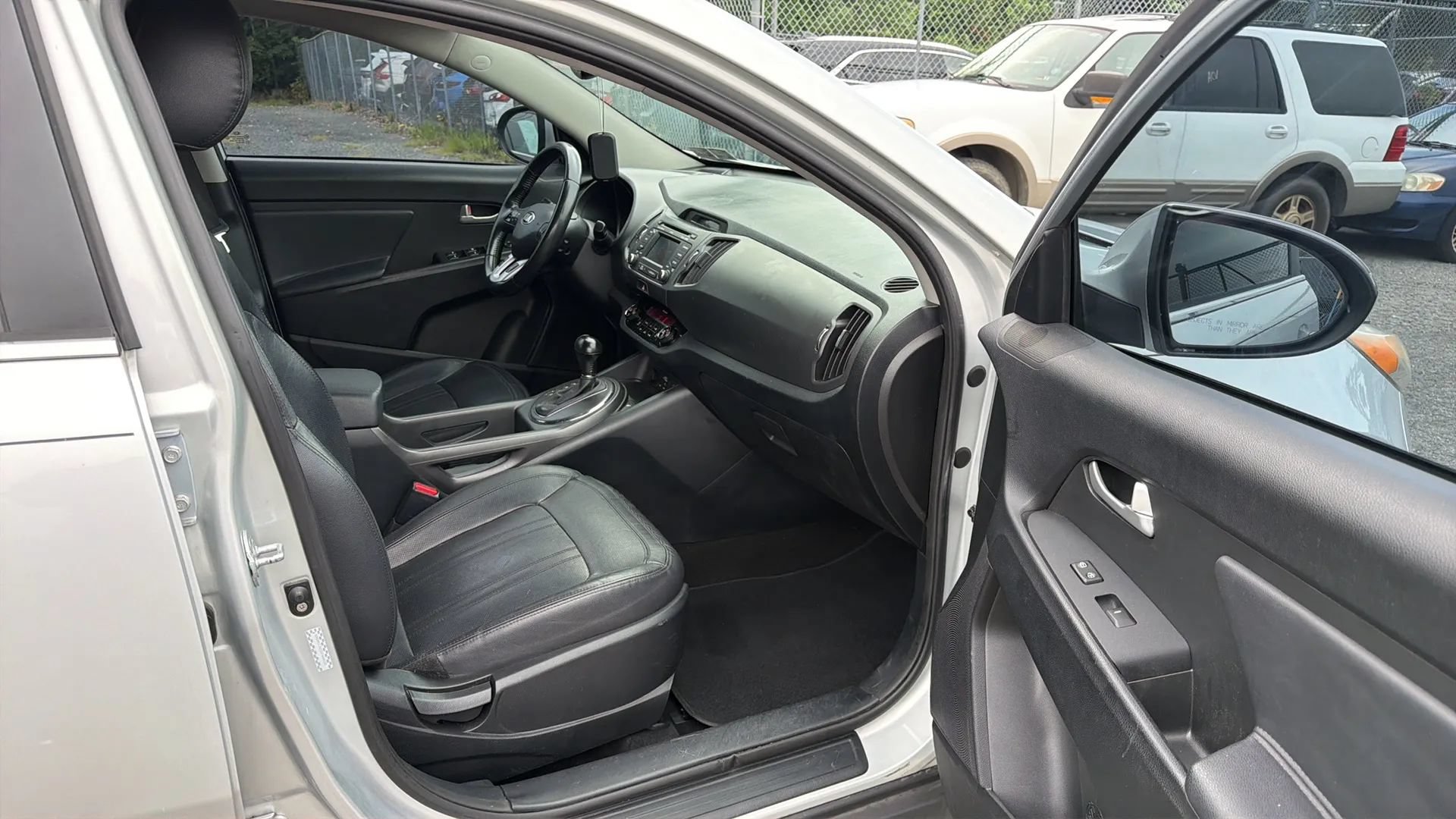Used 2013 Kia Sportage EX w/ EX Premium Pkg AWD/4WD image 25