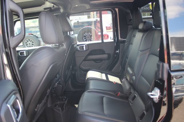 Used 2024 Jeep Gladiator Sport w/ Premium Package AWD/4WD image 25