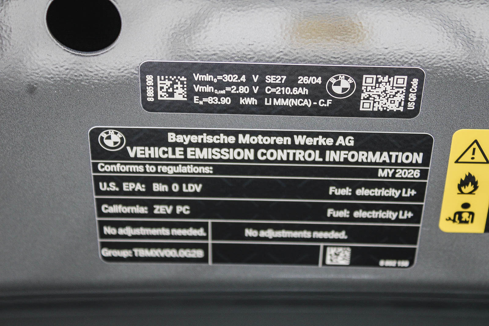 New 2026 BMW i4 eDrive40 w/ Premium Package RWD image 27