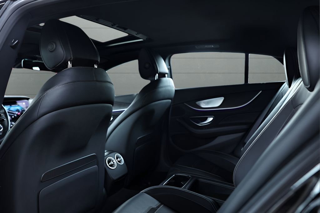 Used 2022 Mercedes-Benz AMG GT 43 image 59