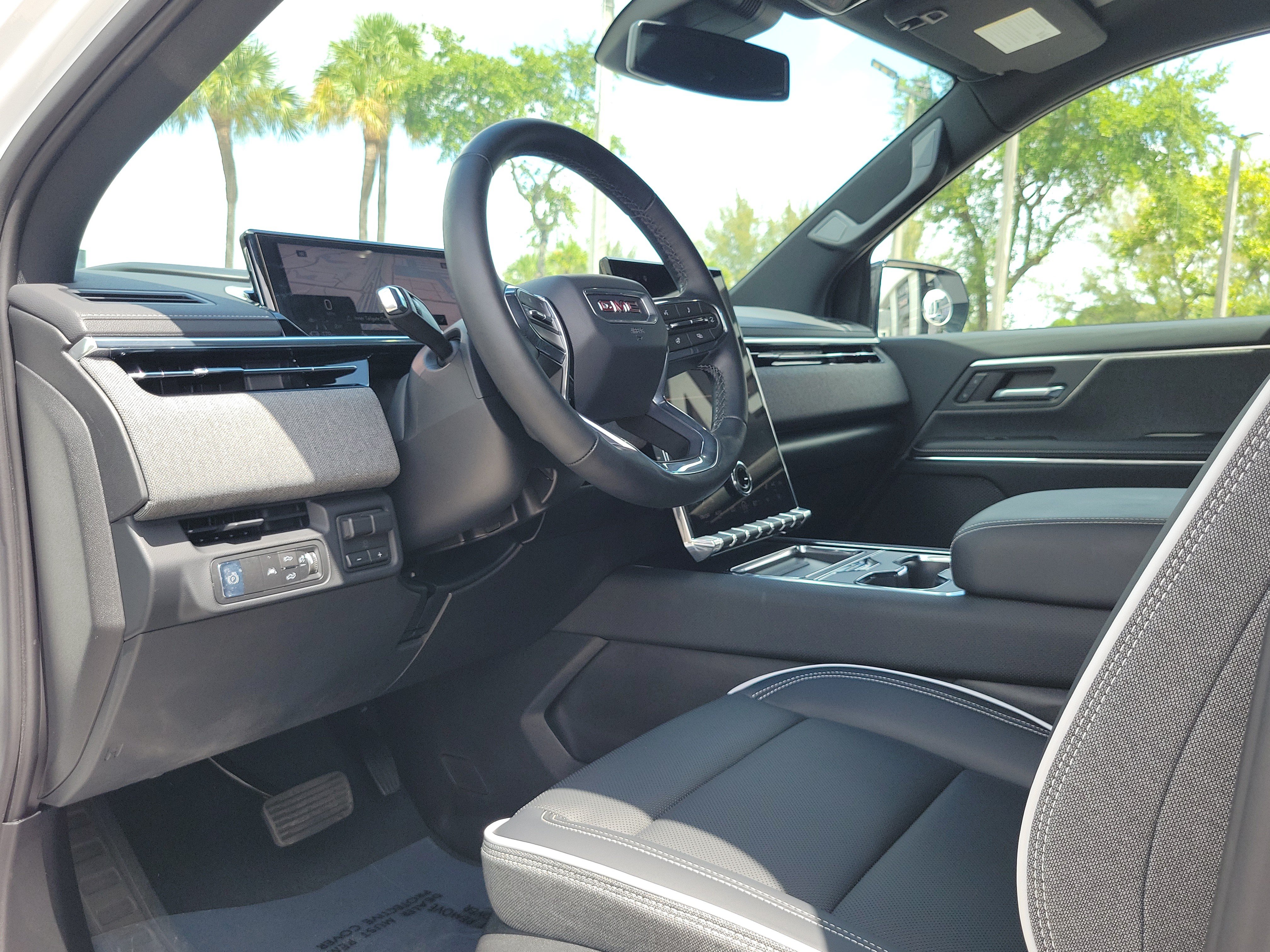 Used 2026 GMC Sierra EV Elevation AWD/4WD image 9