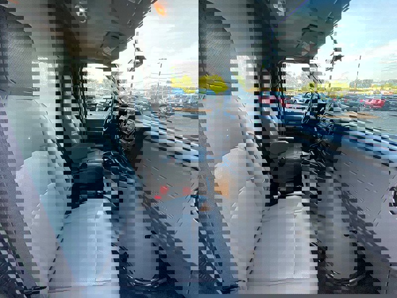 Certified 2021 Ford E-450 and Econoline 450 Super Duty w/ Power Windows & Locks Group image 32