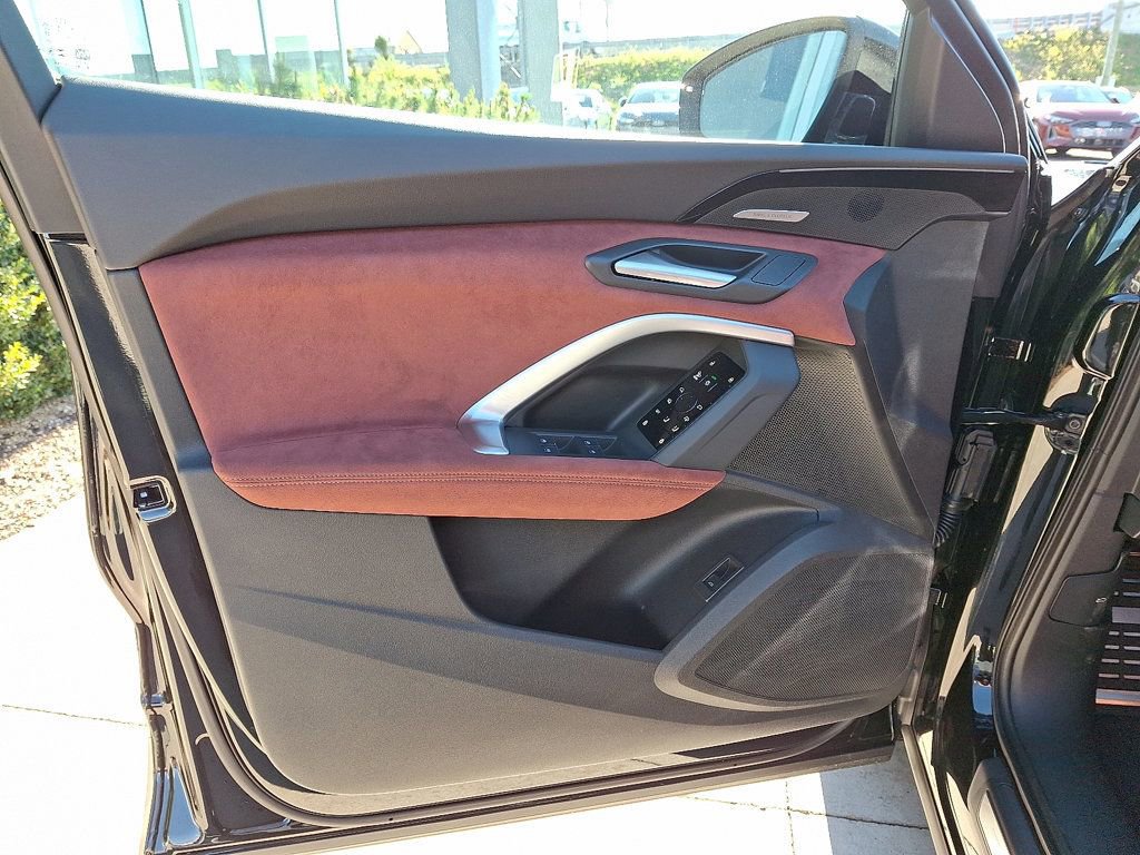 New 2025 Audi SQ5 Premium Plus image 11