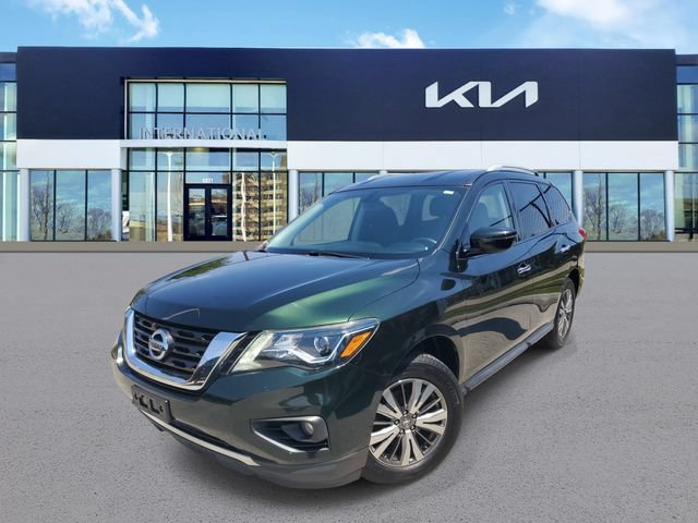 Used 2018 Nissan Pathfinder SV w/ SV Tech Package AWD/4WD video 1