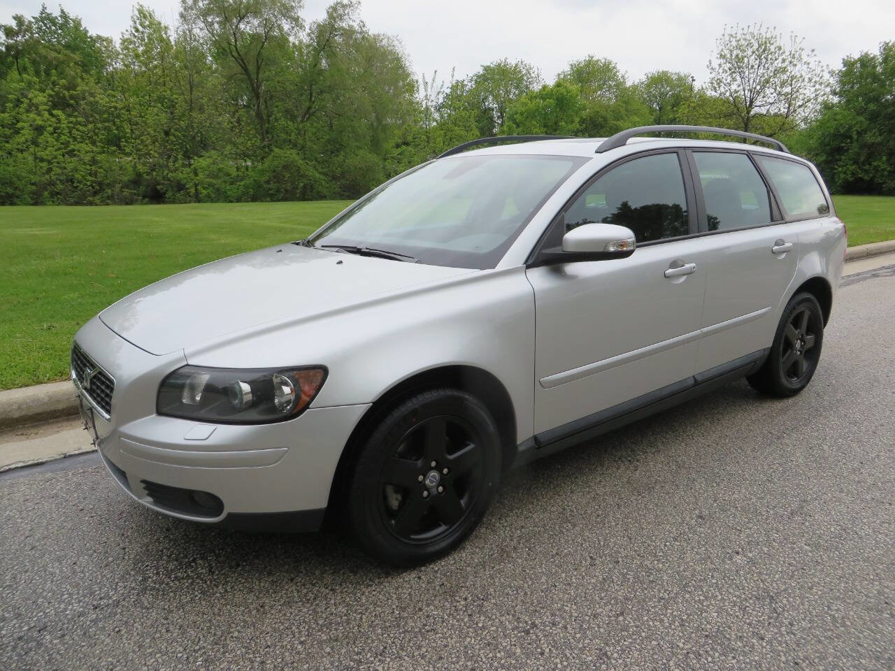 Used 2007 Volvo V50 T5 image 1