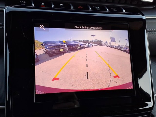 New 2025 Jeep Grand Cherokee Altitude image 26