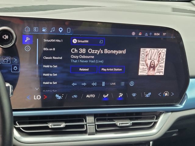 Used 2024 Chevrolet Equinox EV LT FWD image 20
