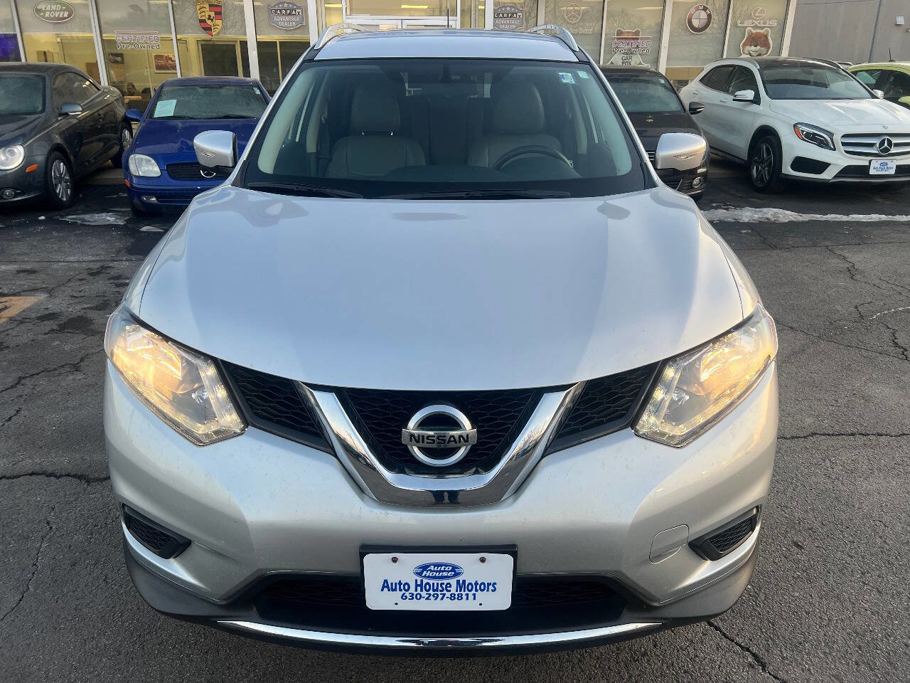 Used 2014 Nissan Rogue SV w/ SV Premium Package image 5