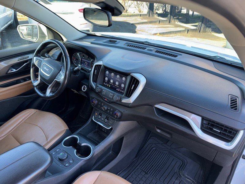 Used 2021 GMC Terrain SLT image 28