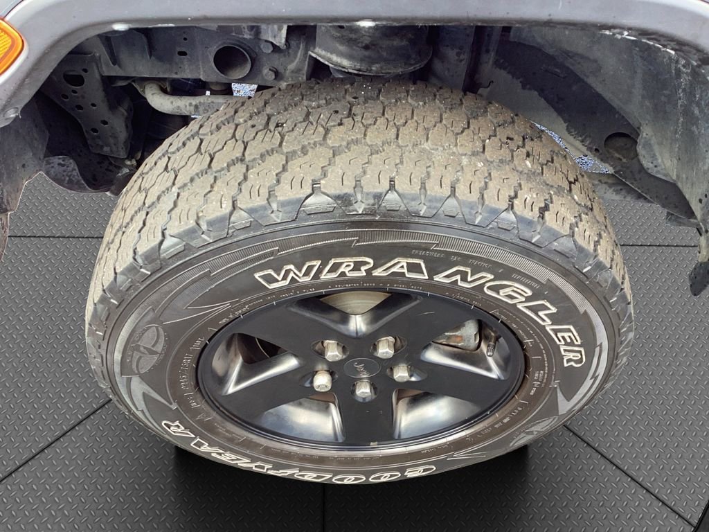 Used 2022 Jeep Wrangler Unlimited Rubicon 4xe w/ Cold Weather Group image 24