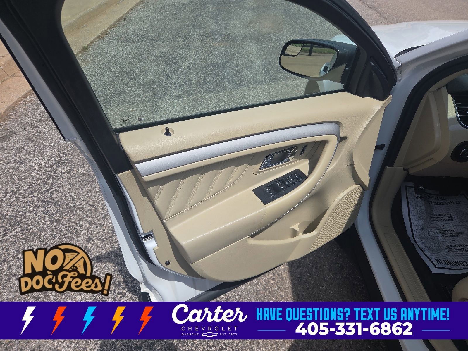 Used 2019 Ford Taurus SE FWD image 12