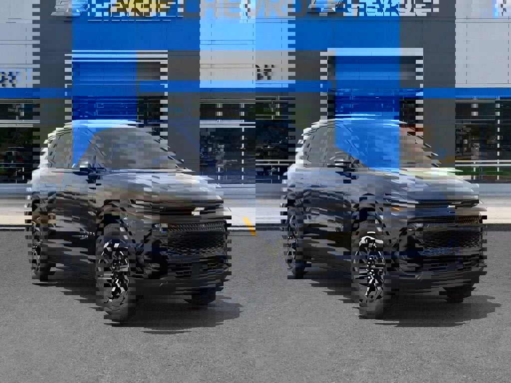 New 2026 Chevrolet Equinox EV LT image 7