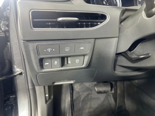 Certified 2023 Hyundai Sonata SEL image 19