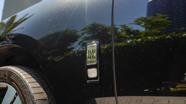 Used 2019 Rolls-Royce Cullinan image 38