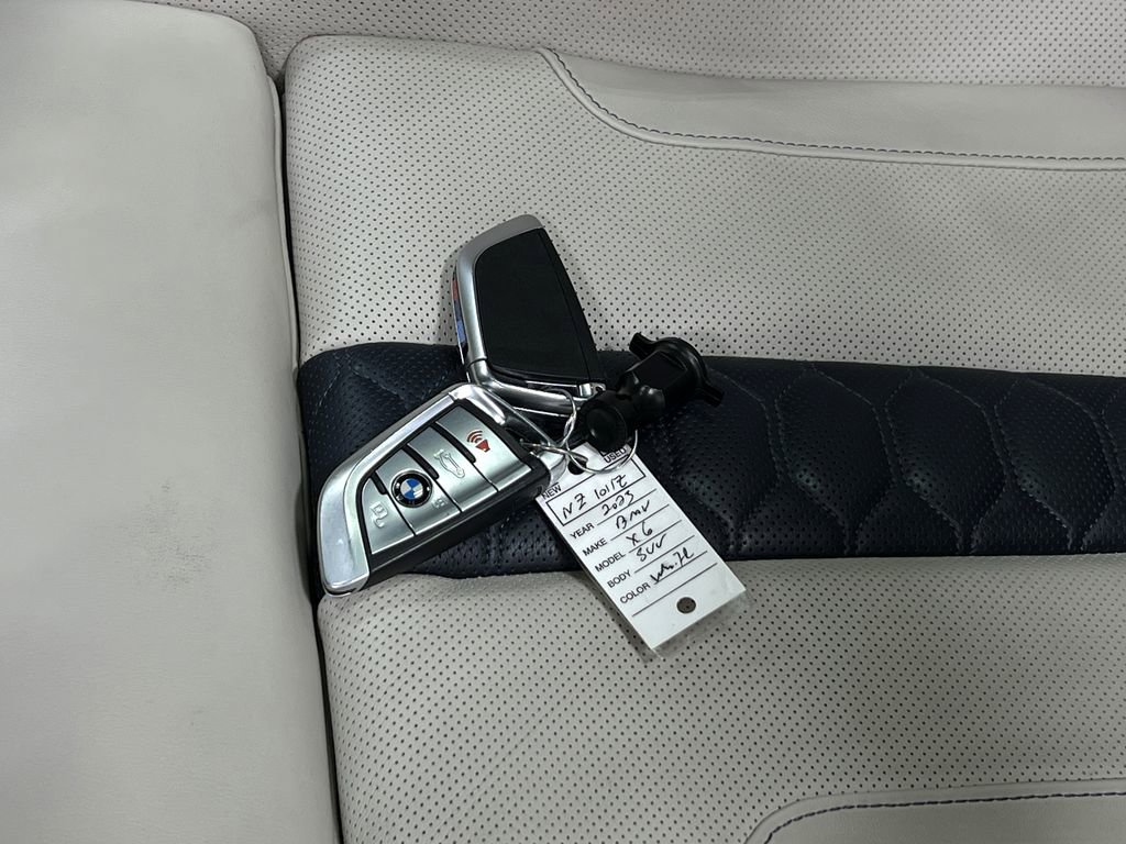 Used 2023 BMW X6 M w/ Competition Package image 40