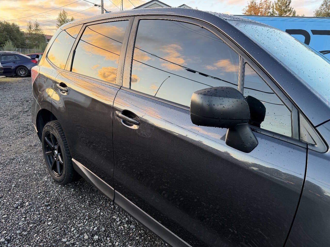 Used 2017 Subaru Forester 2.5i AWD/4WD image 9