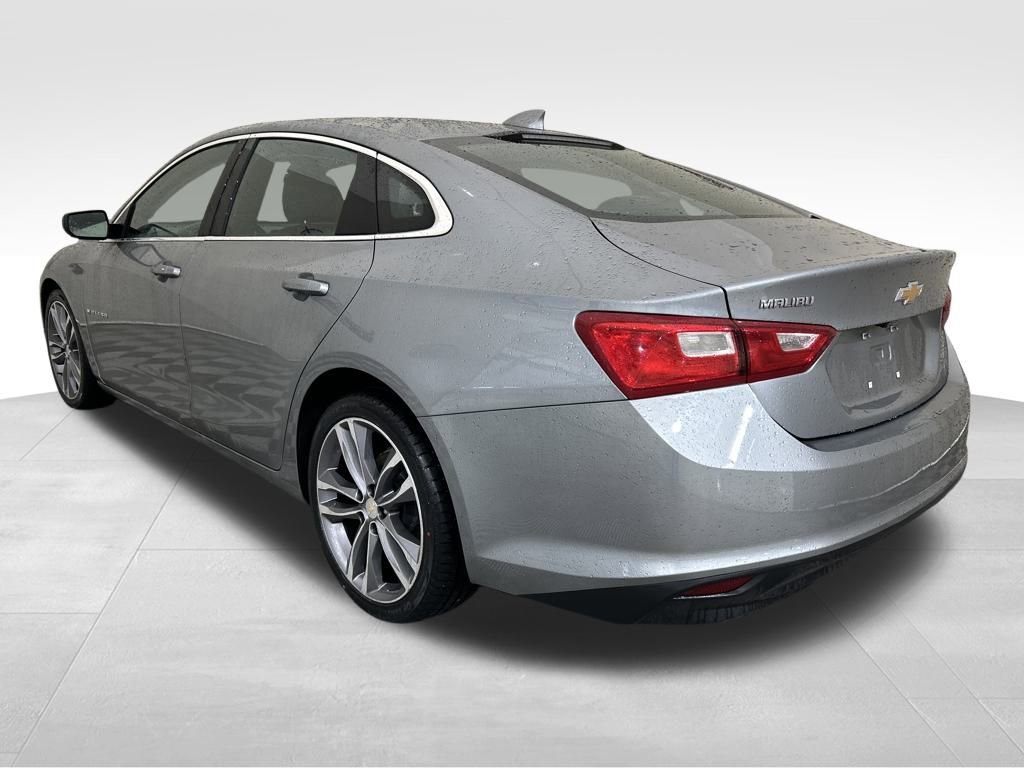 Used 2023 Chevrolet Malibu LT image 3