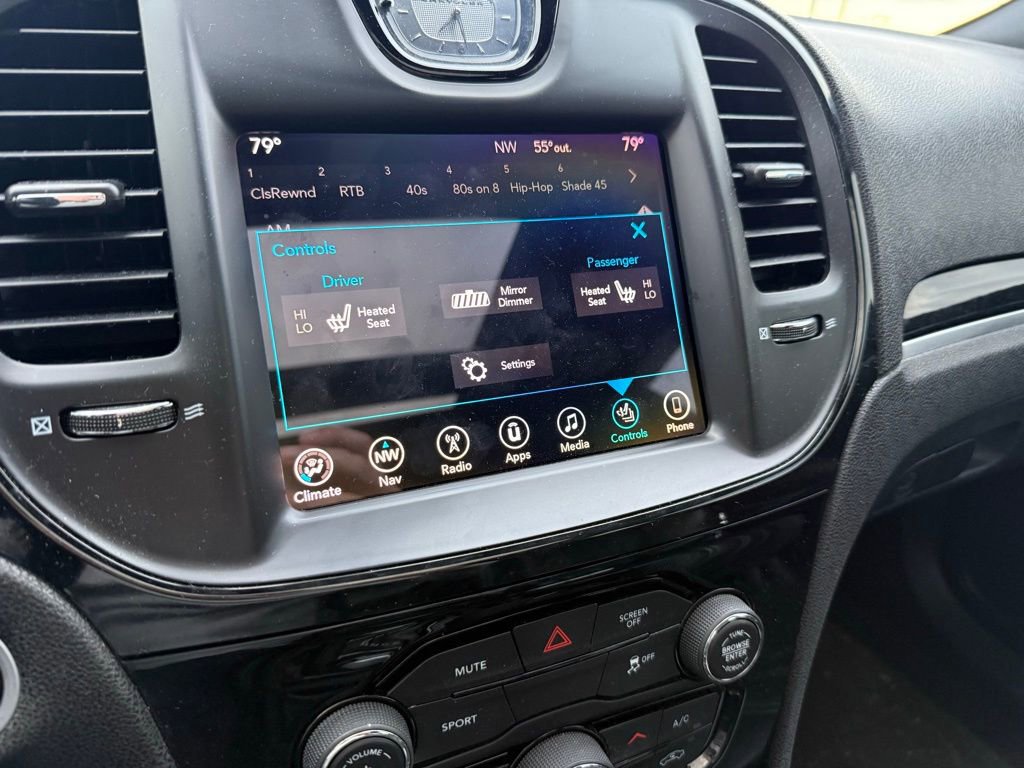 Used 2017 Chrysler 300 S w/ S Model Appearance Package image 10