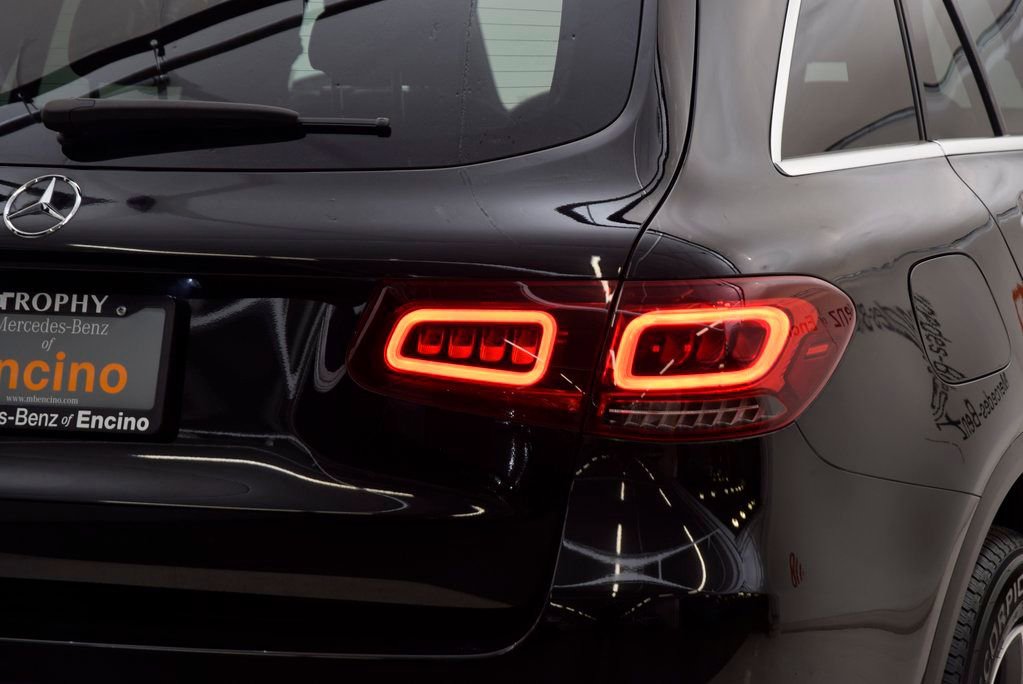 Used 2021 Mercedes-Benz GLC 300 image 7