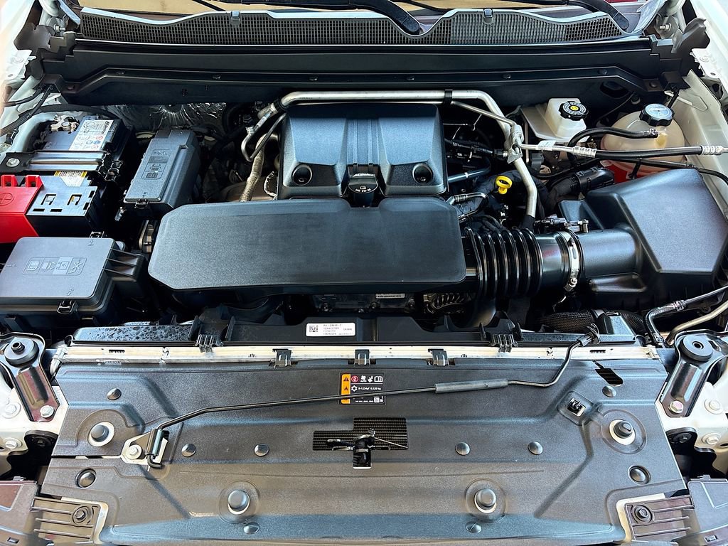 Used 2024 Chevrolet Colorado ZR2 w/ Technology Package image 28