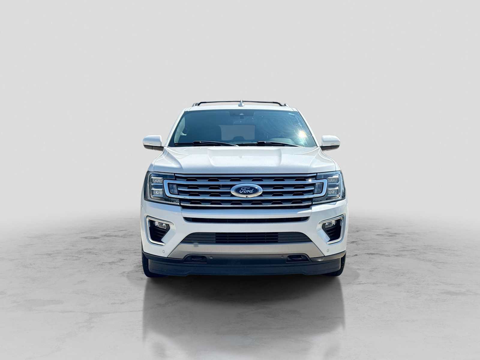 Used 2020 Ford Expedition Limited w/ Special Edition Package AWD/4WD image 9