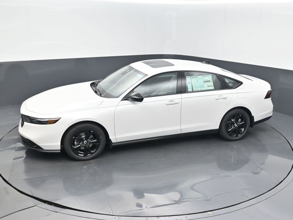 New 2025 Honda Accord SE image 12