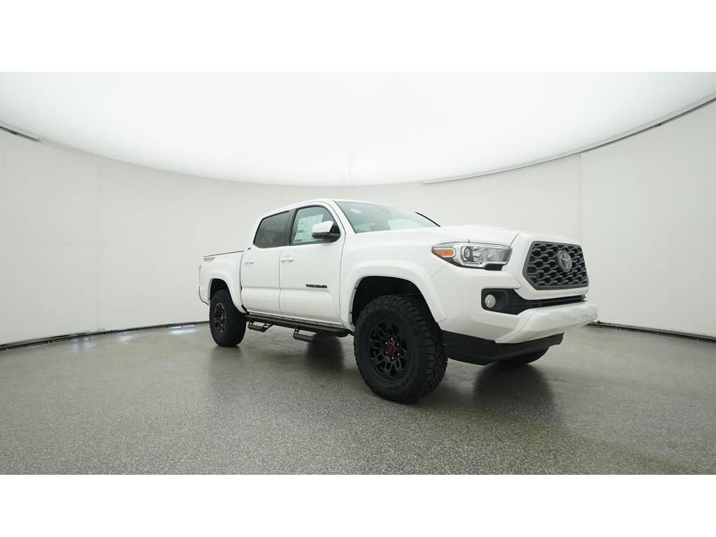 Used 2022 Toyota Tacoma TRD Sport w/ Technology Package AWD/4WD image 30
