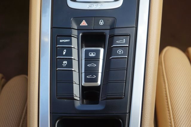 Used 2017 Porsche 911 Carrera image 40