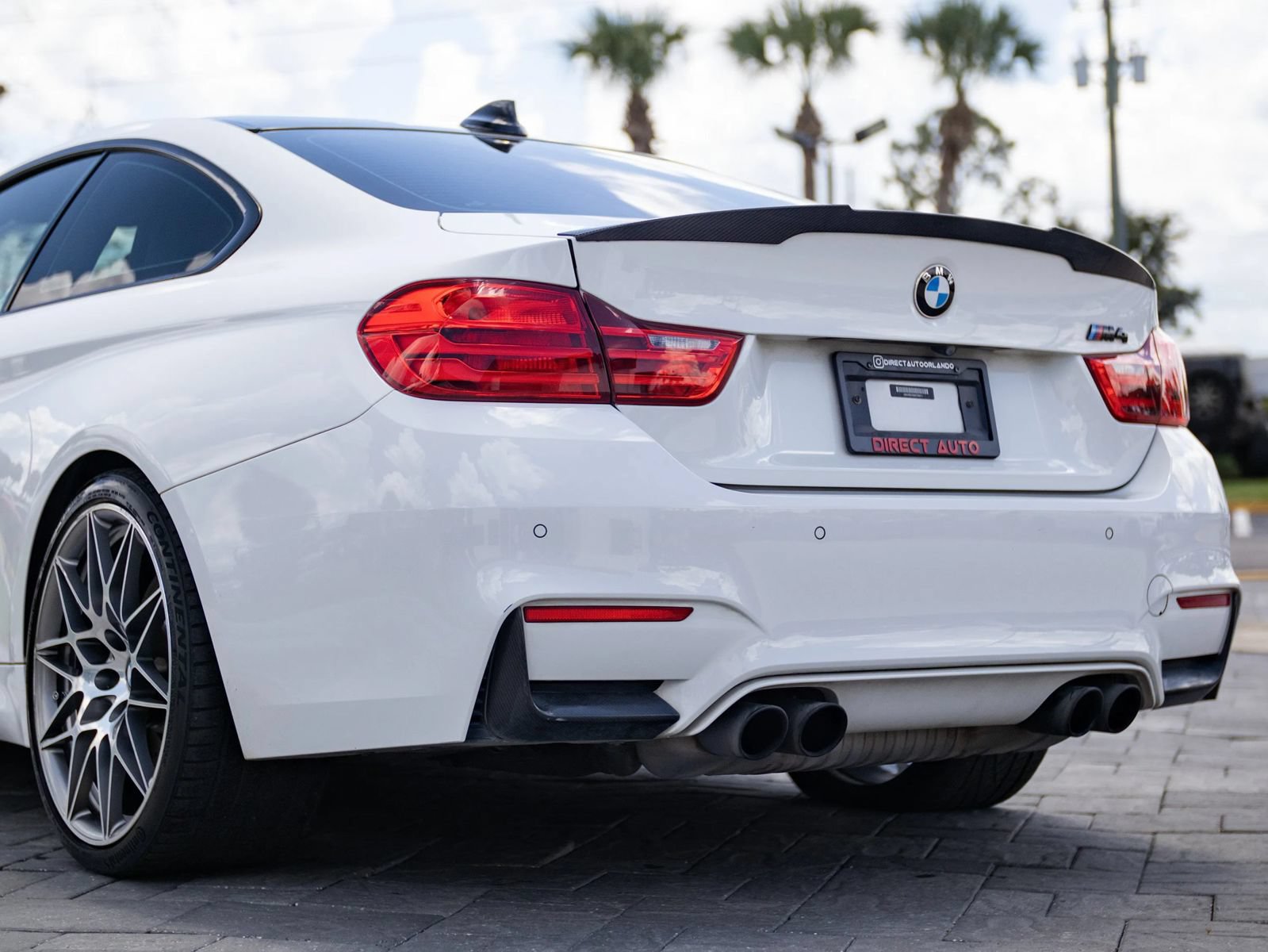 Used 2017 BMW M4 Coupe RWD image 10