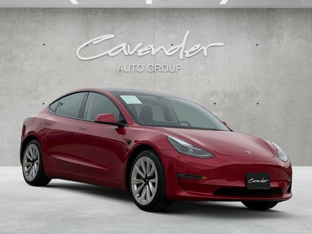 Used 2023 Tesla Model 3 Standard Range RWD image 2