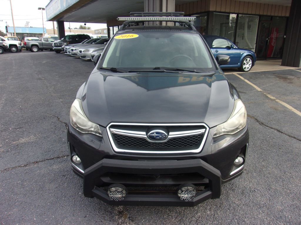 Used 2016 Subaru Crosstrek 2.0i Limited image 3