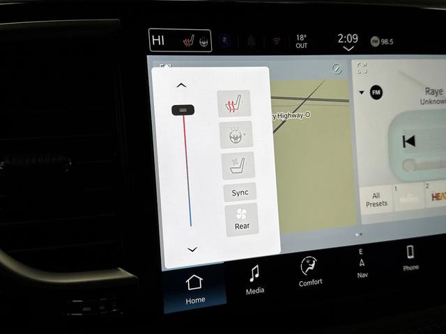 New 2026 Chrysler Pacifica Pinnacle w/ Trailer Tow Group image 8