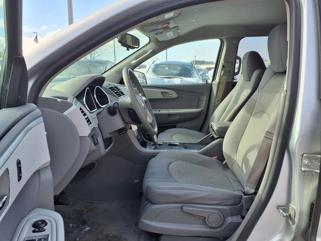 Used 2012 Chevrolet Traverse LS image 14